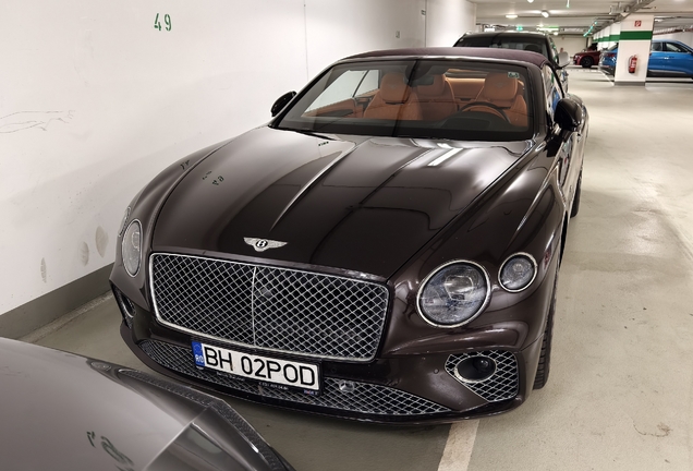 Bentley Continental GTC V8 Azure