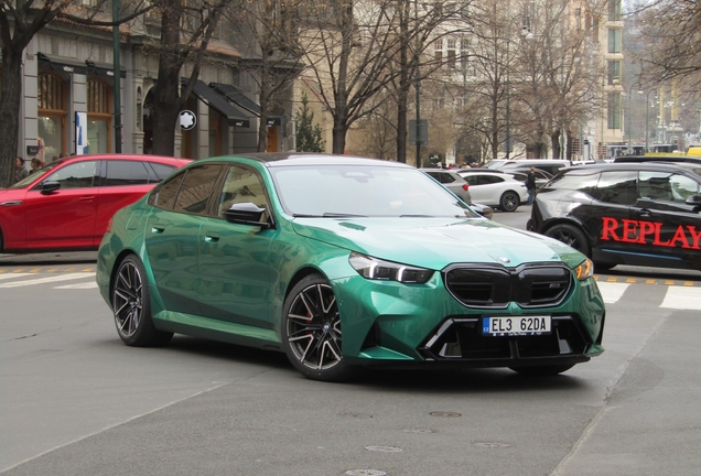 BMW M5 G90