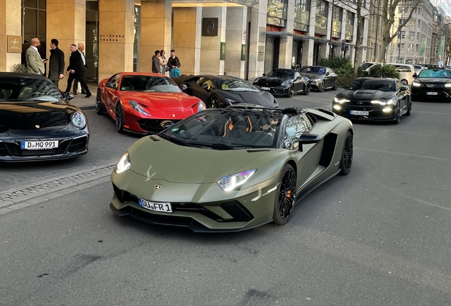 Lamborghini Aventador S LP740-4 Roadster