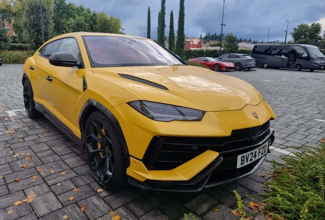 Lamborghini Urus Performante