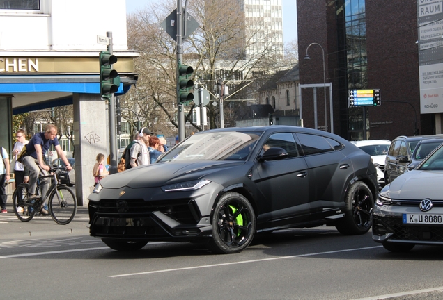 Lamborghini Urus S