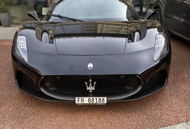 Maserati MC20