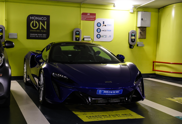 McLaren Artura Spider