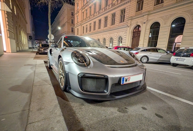 Porsche 991 GT2 RS Weissach Package