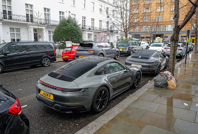 Porsche 992 Carrera 4S