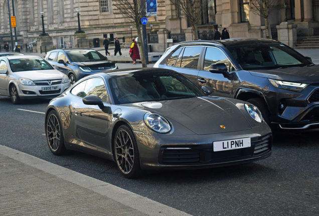 Porsche 992 Carrera 4S