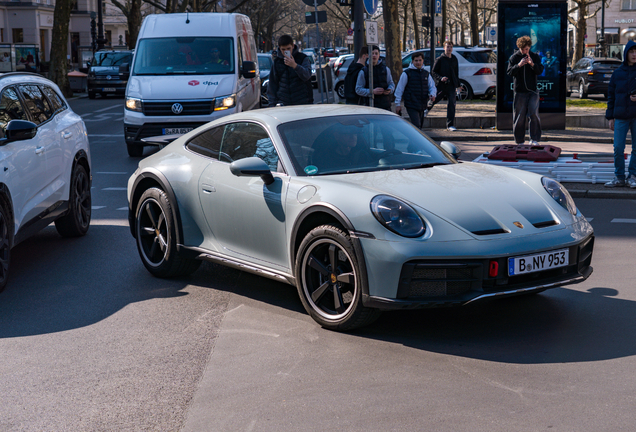 Porsche 992 Dakar