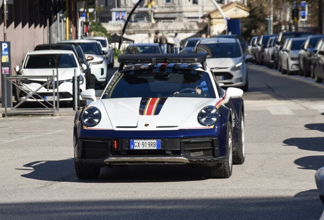 Porsche 992 Dakar