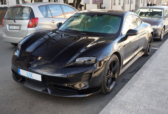 Porsche Taycan GTS