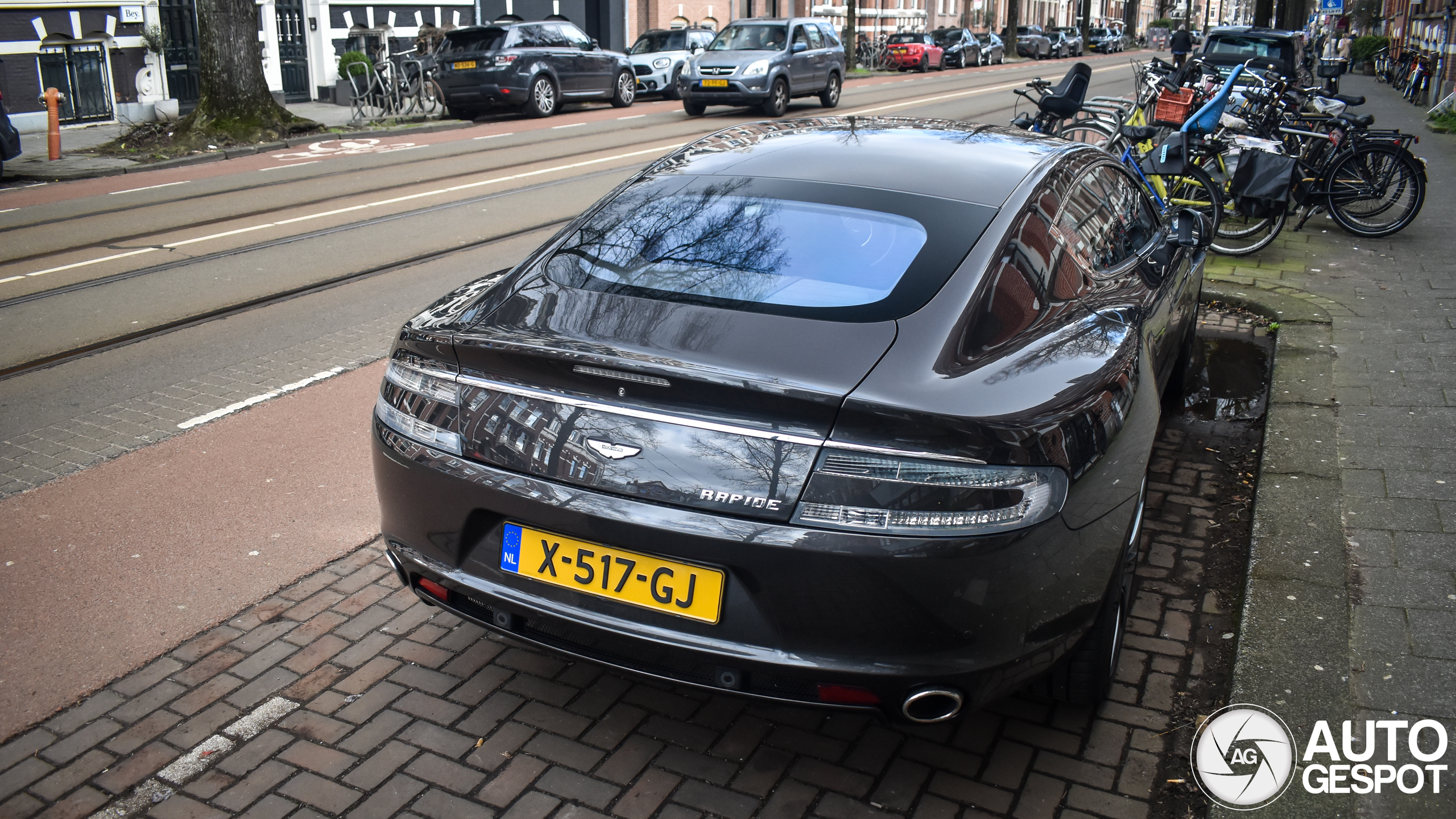 Aston Martin Rapide
