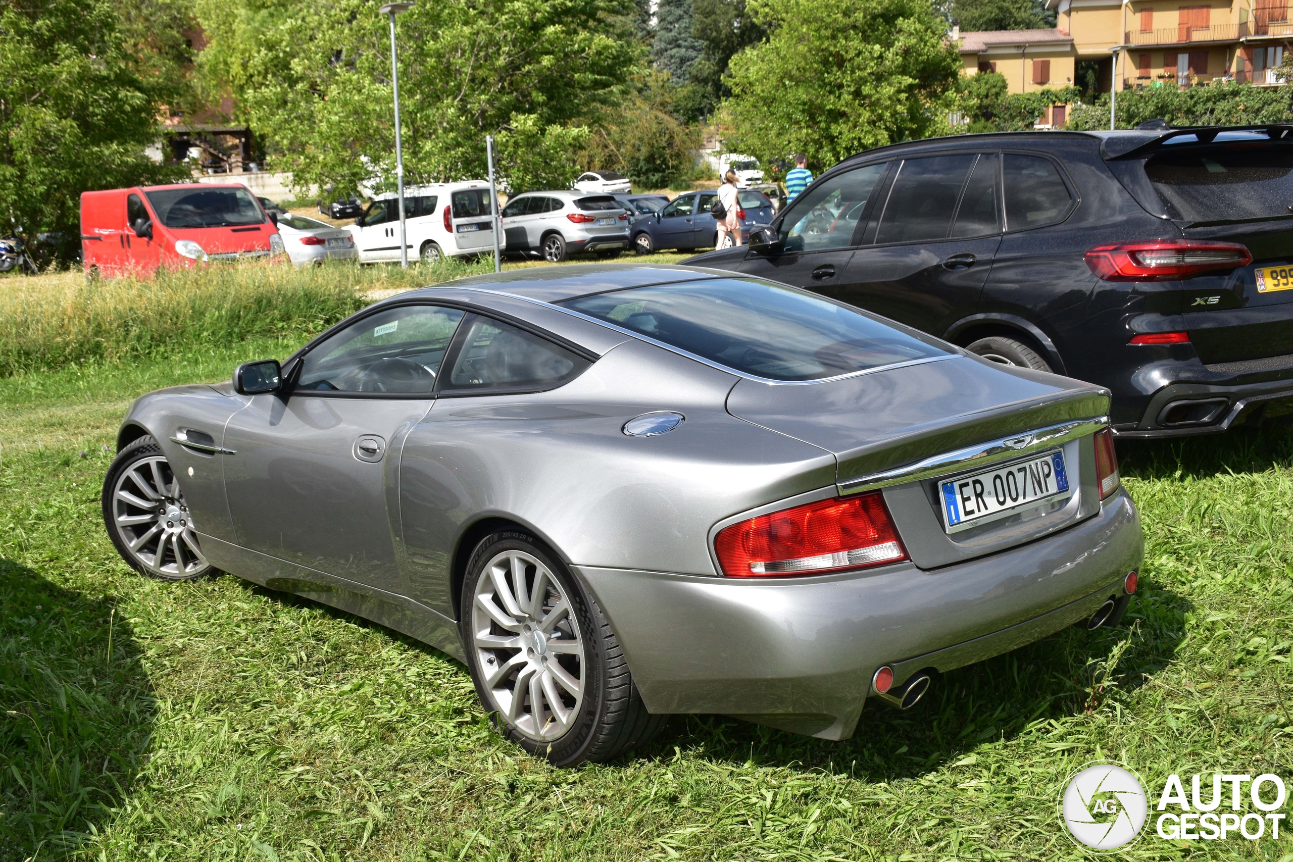 Aston Martin Vanquish