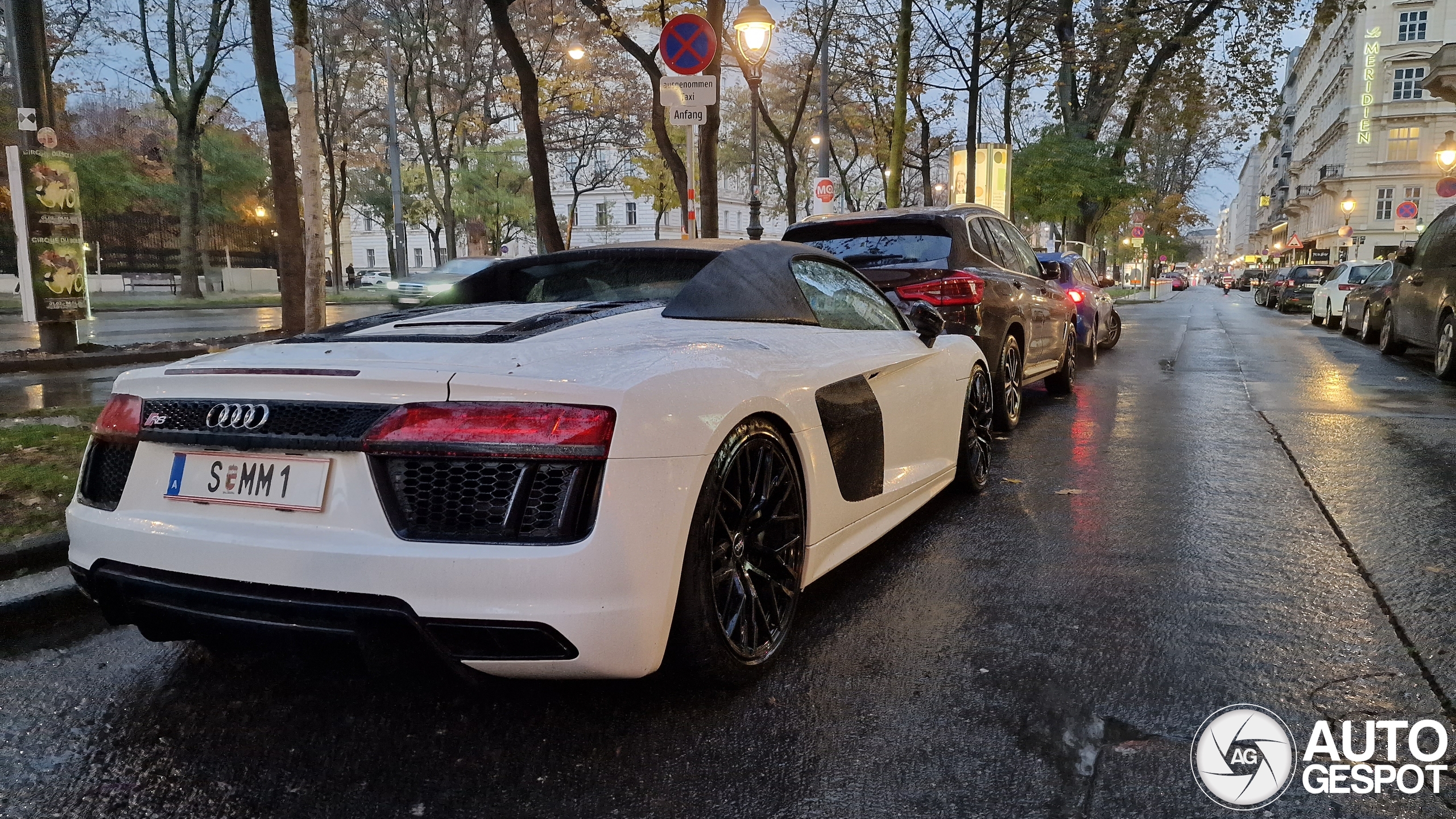 Audi R8 V10 Spyder 2016