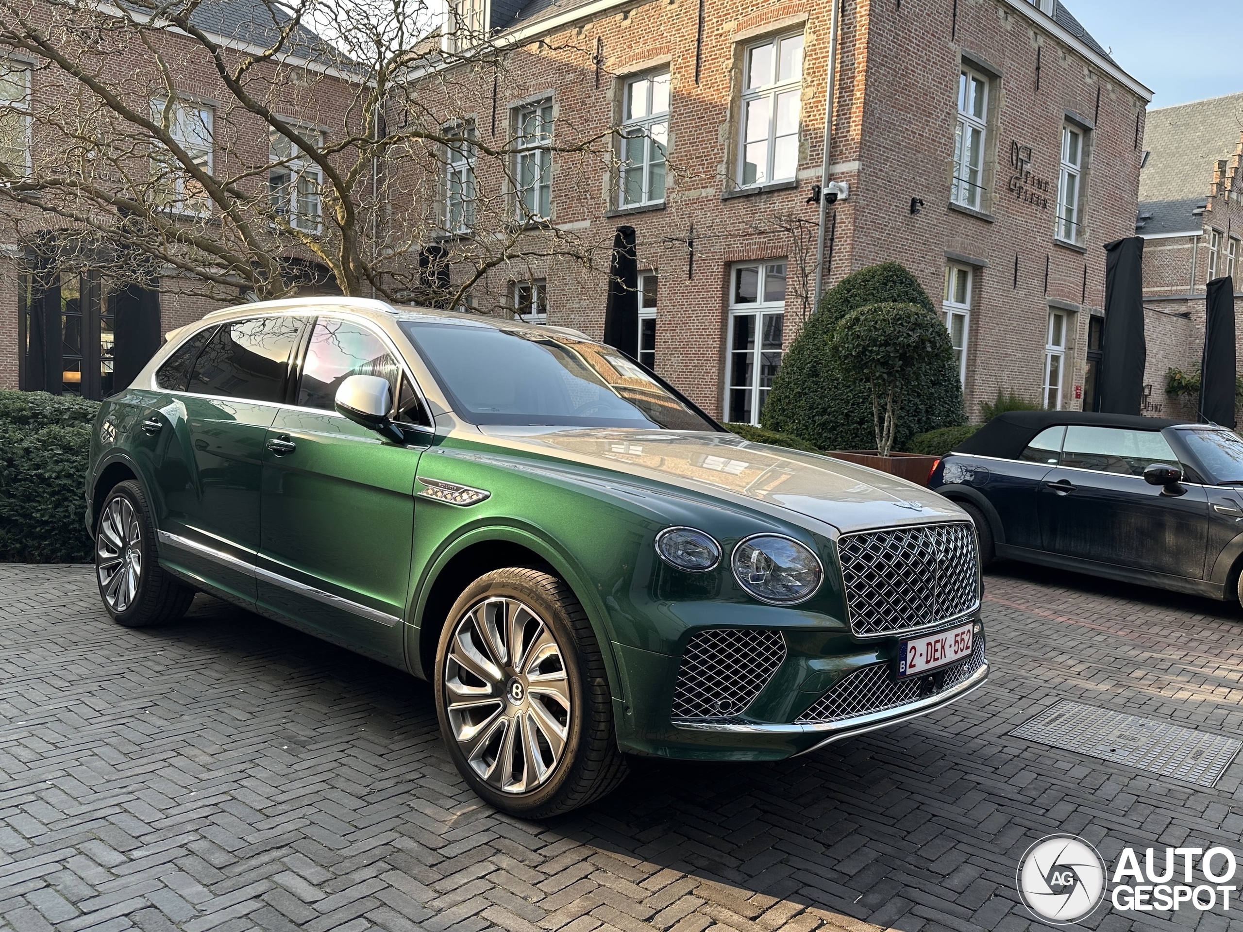 Bentley Bentayga EWB Mulliner