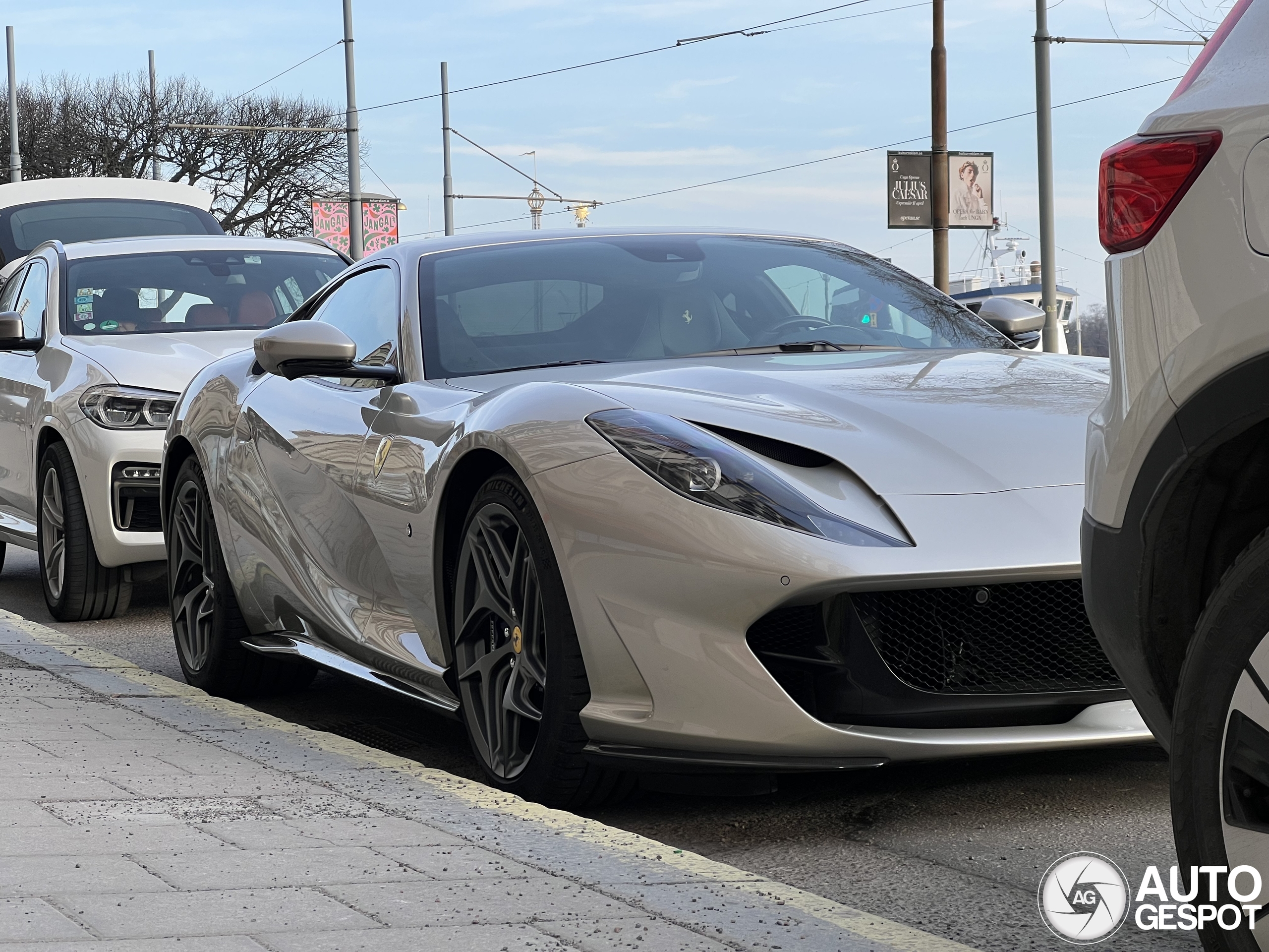 Ferrari 812 Superfast