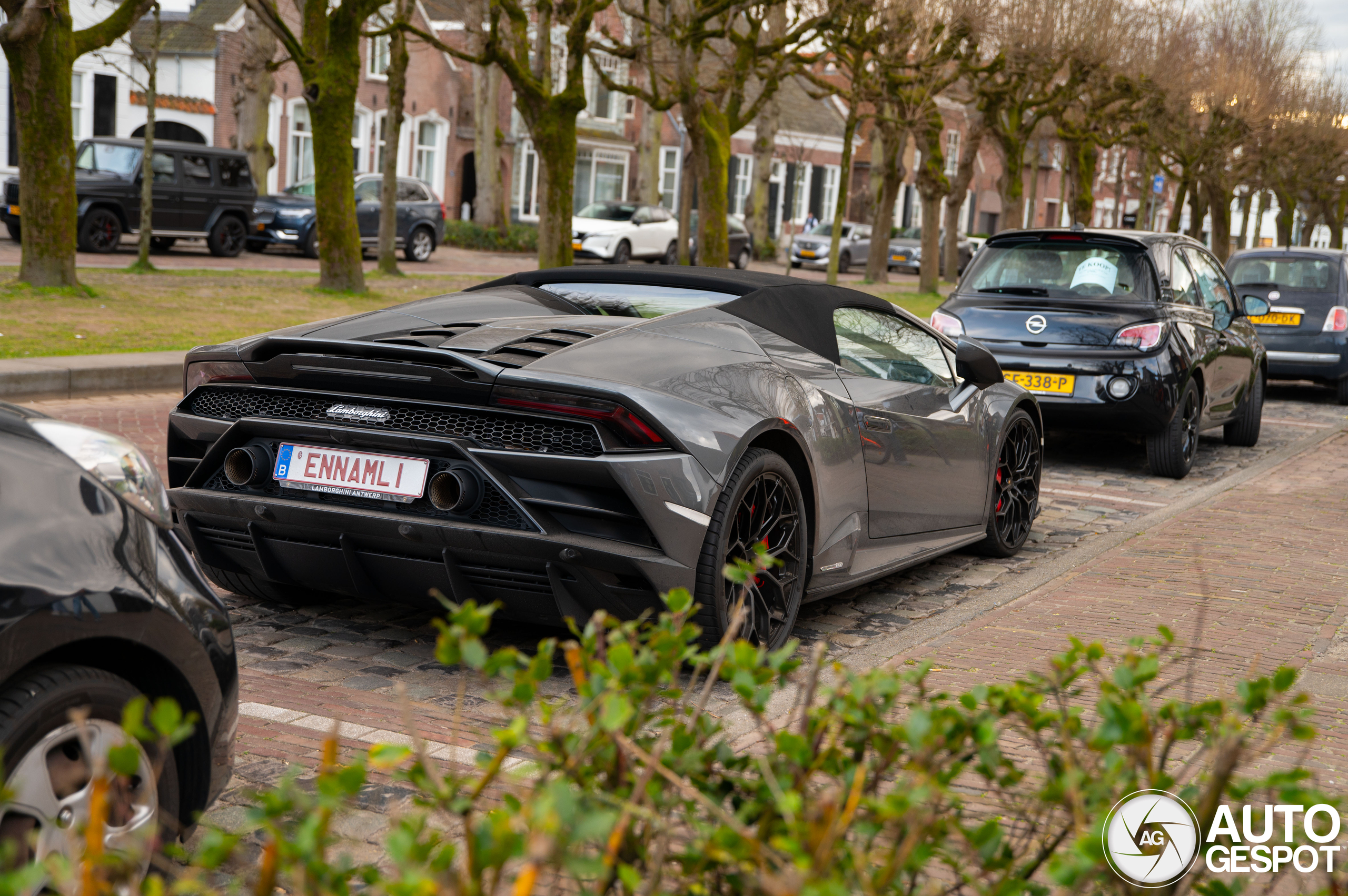 Lamborghini Huracán LP640-4 EVO Spyder