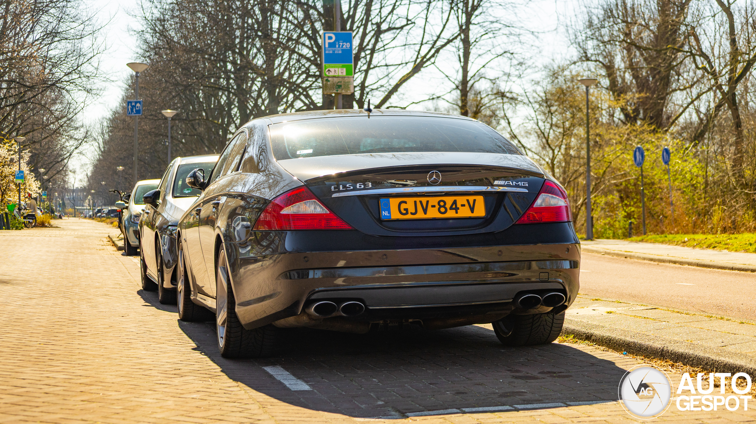 Mercedes-Benz CLS 63 AMG C219
