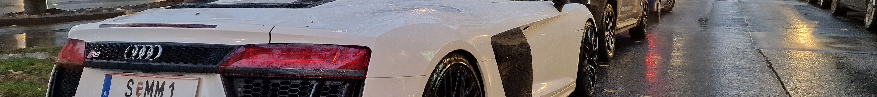 Audi R8 V10 Spyder 2016