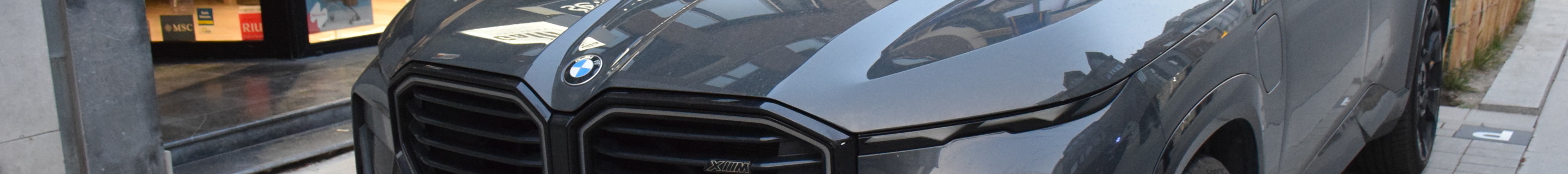 BMW XM G09