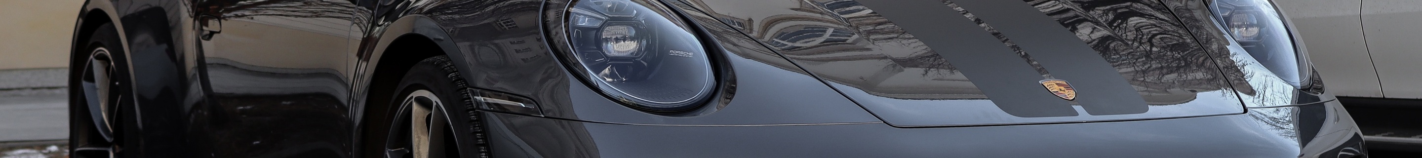Porsche 992 Carrera 4S Cabriolet
