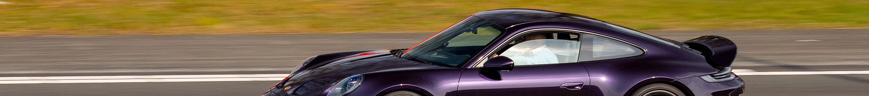 Porsche 992 GT3 Touring