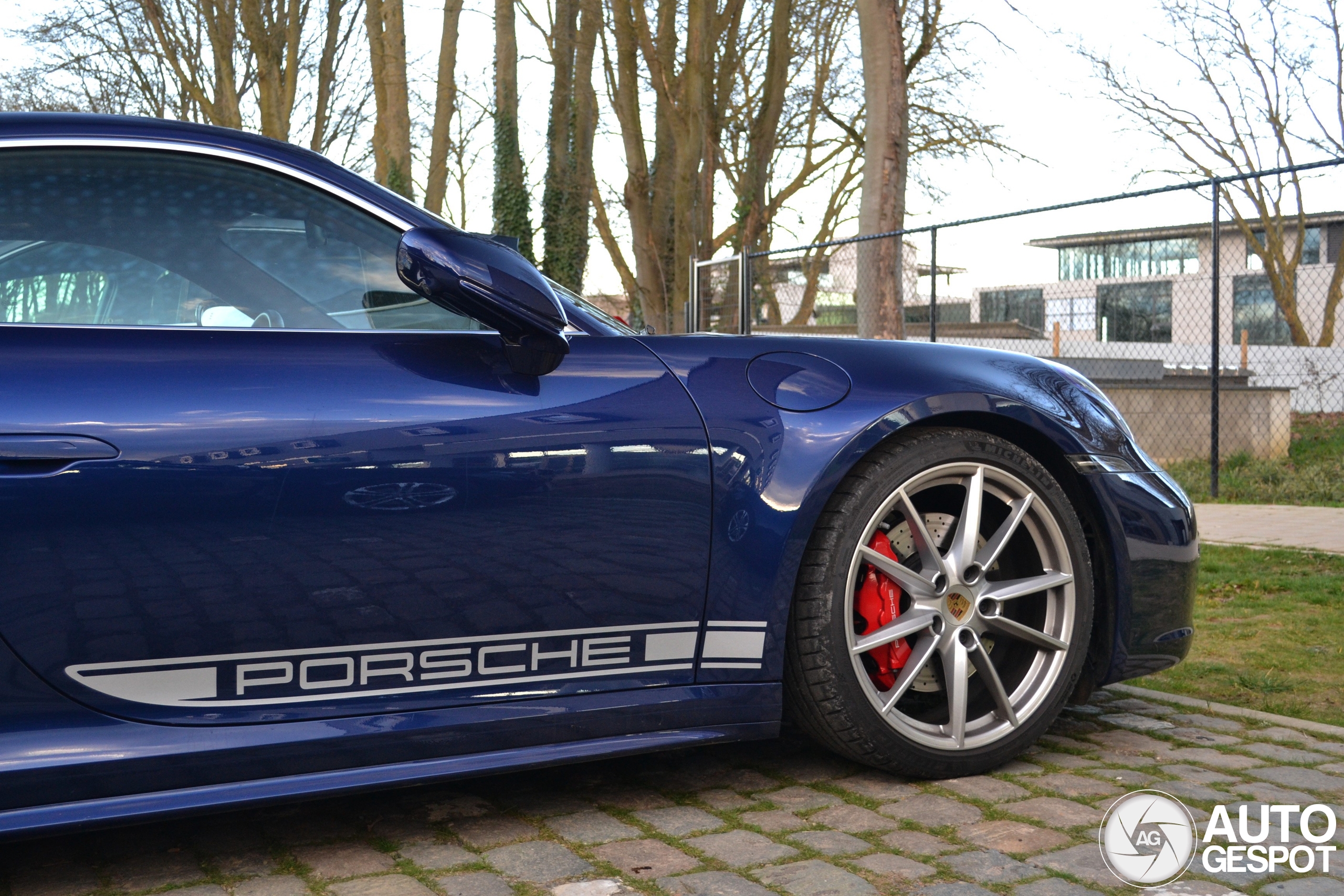 Porsche 992 Carrera S