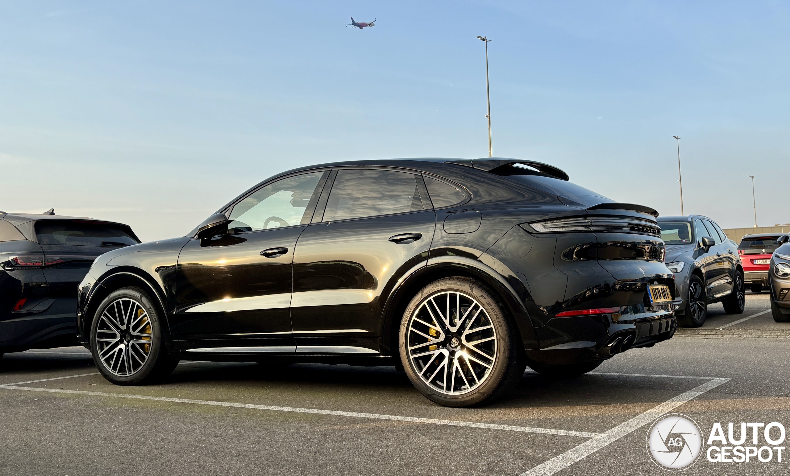 Porsche Cayenne Coupé Turbo E-Hybrid