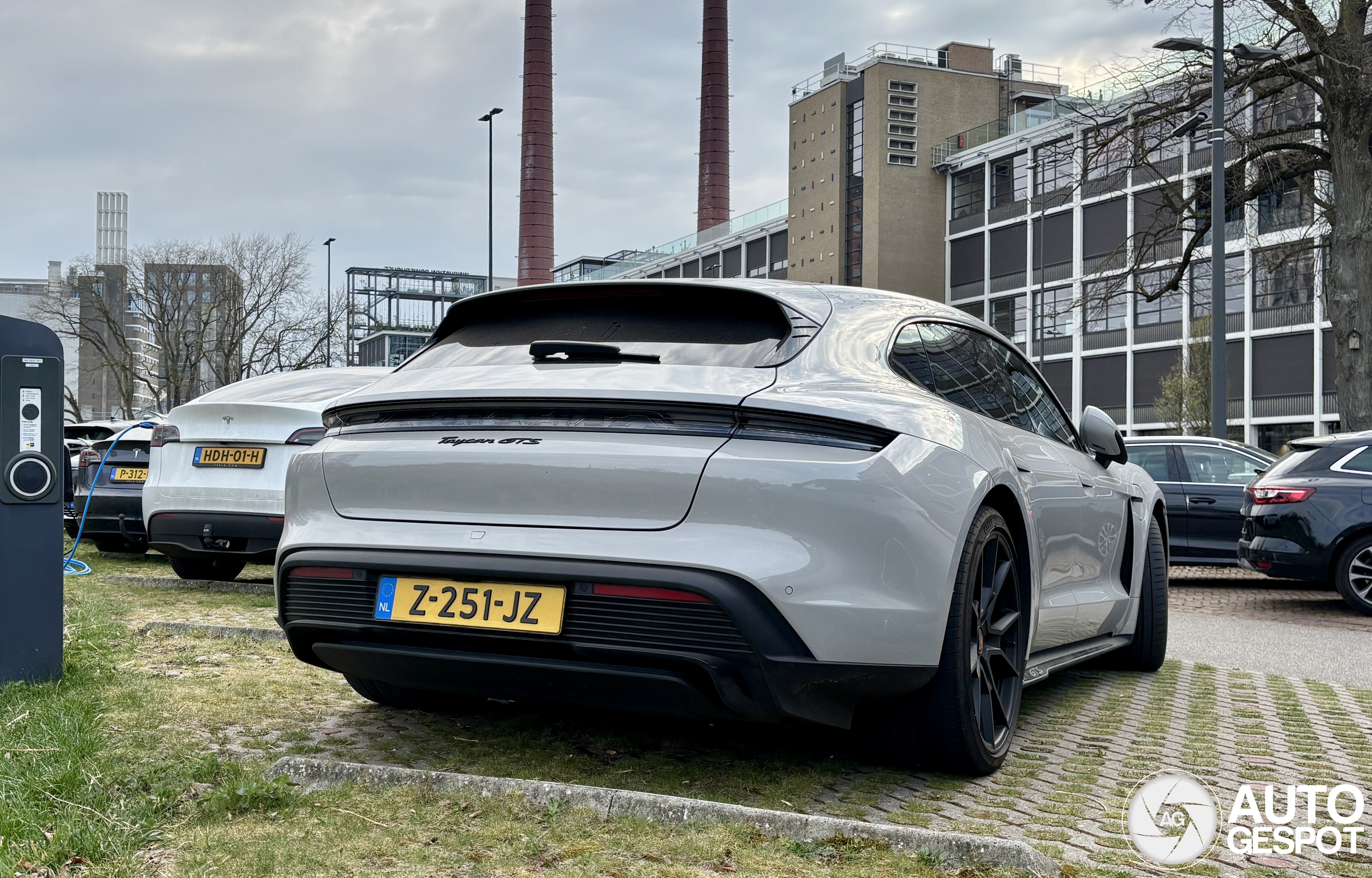 Porsche Taycan GTS Sport Turismo