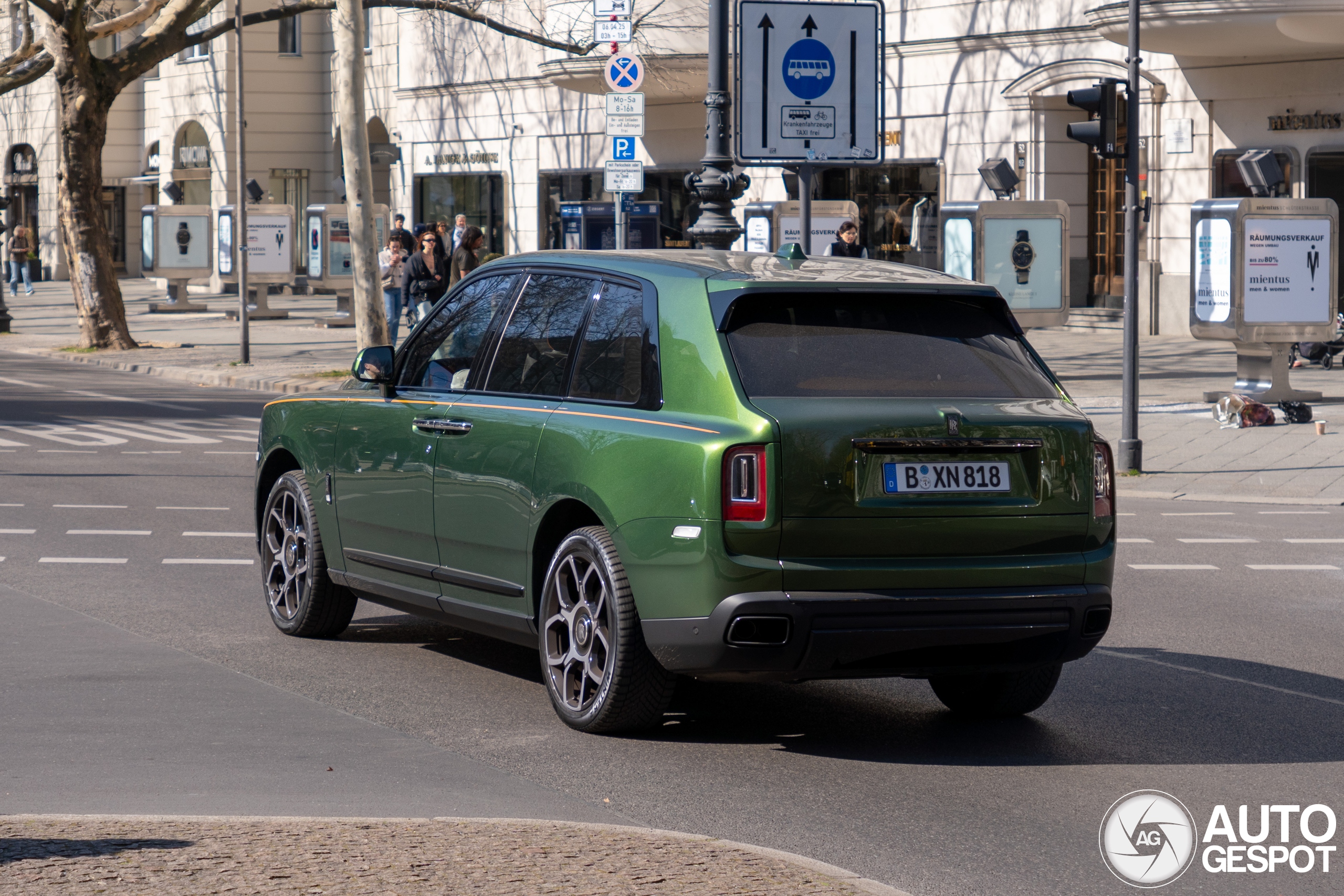 Rolls-Royce Cullinan Black Badge