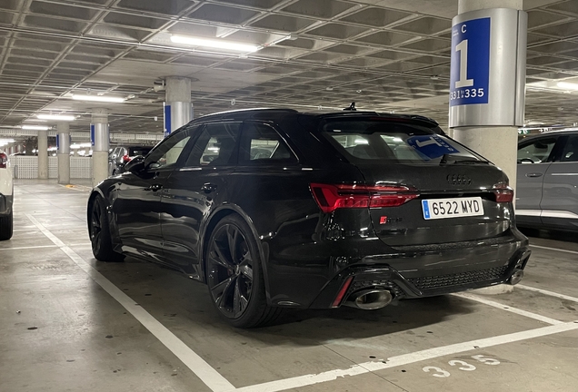 Audi RS6 Avant C8