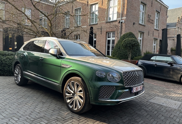 Bentley Bentayga EWB Mulliner