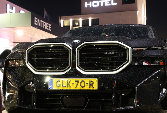 BMW XM G09