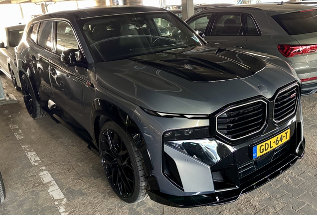 BMW XM G09 Label Red Renegade Design