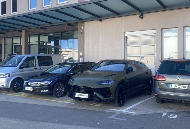 Lamborghini Urus S