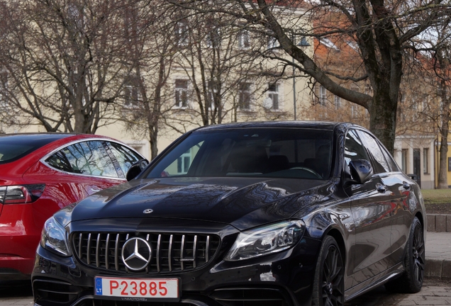 Mercedes-AMG C 63 S W205 2018