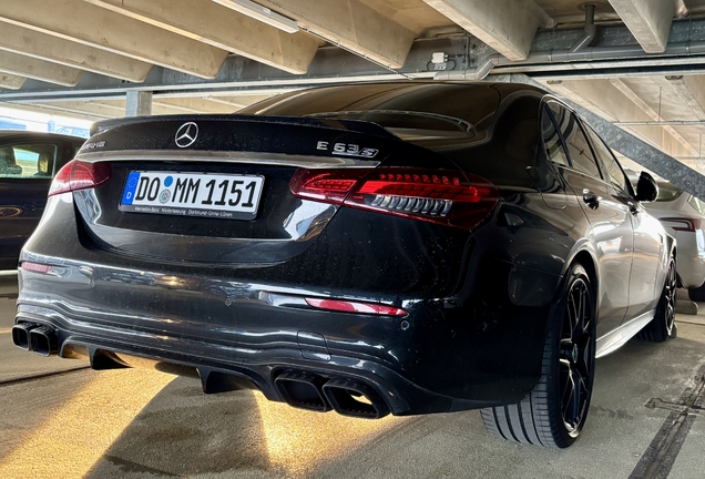Mercedes-AMG E 63 S W213 2021