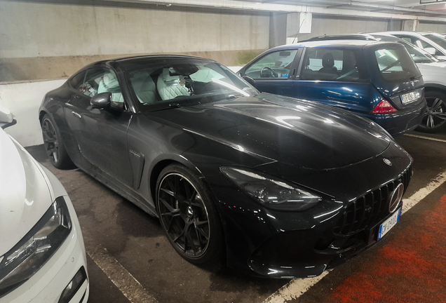 Mercedes-AMG GT 63 C192