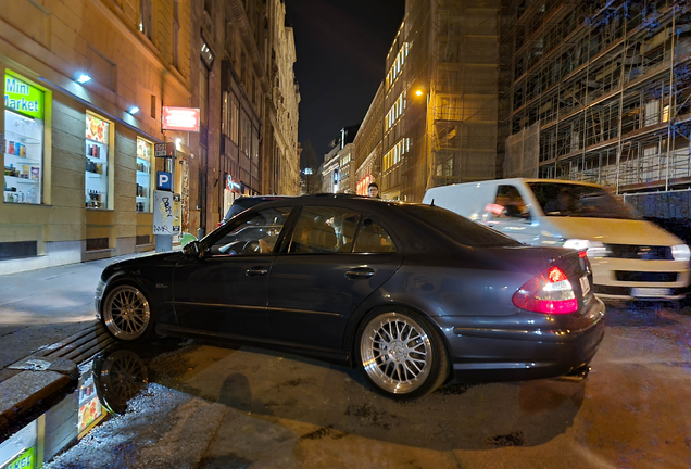 Mercedes-Benz E 63 AMG