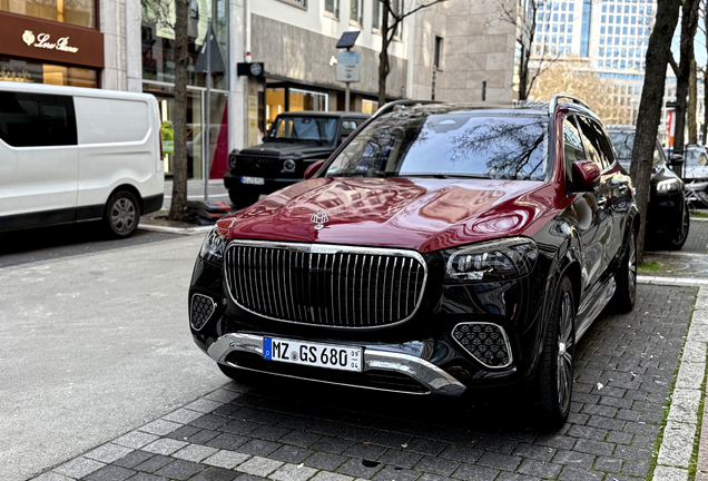 Mercedes-Maybach GLS 600 2024