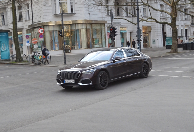 Mercedes-Maybach S 680 X223