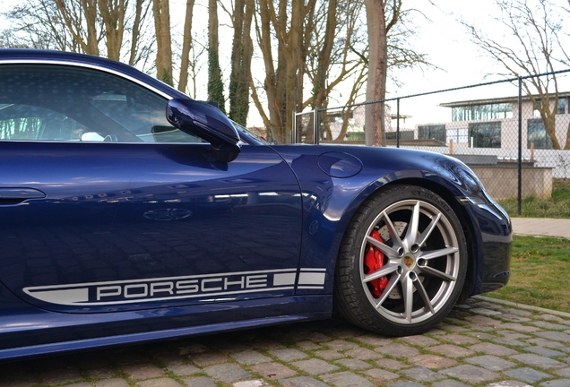 Porsche 992 Carrera S