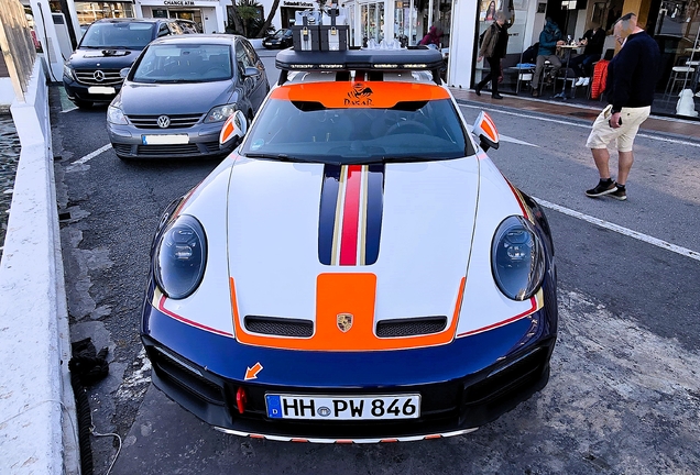 Porsche 992 Dakar