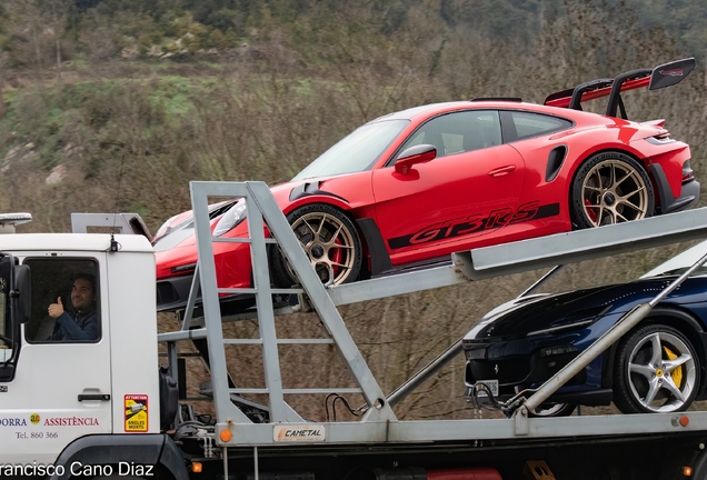 Porsche 992 GT3 RS Weissach Package