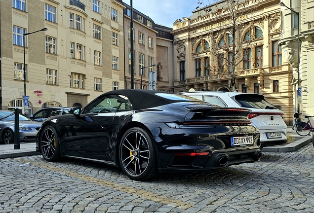 Porsche 992 Turbo S Cabriolet