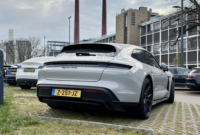 Porsche Taycan GTS Sport Turismo