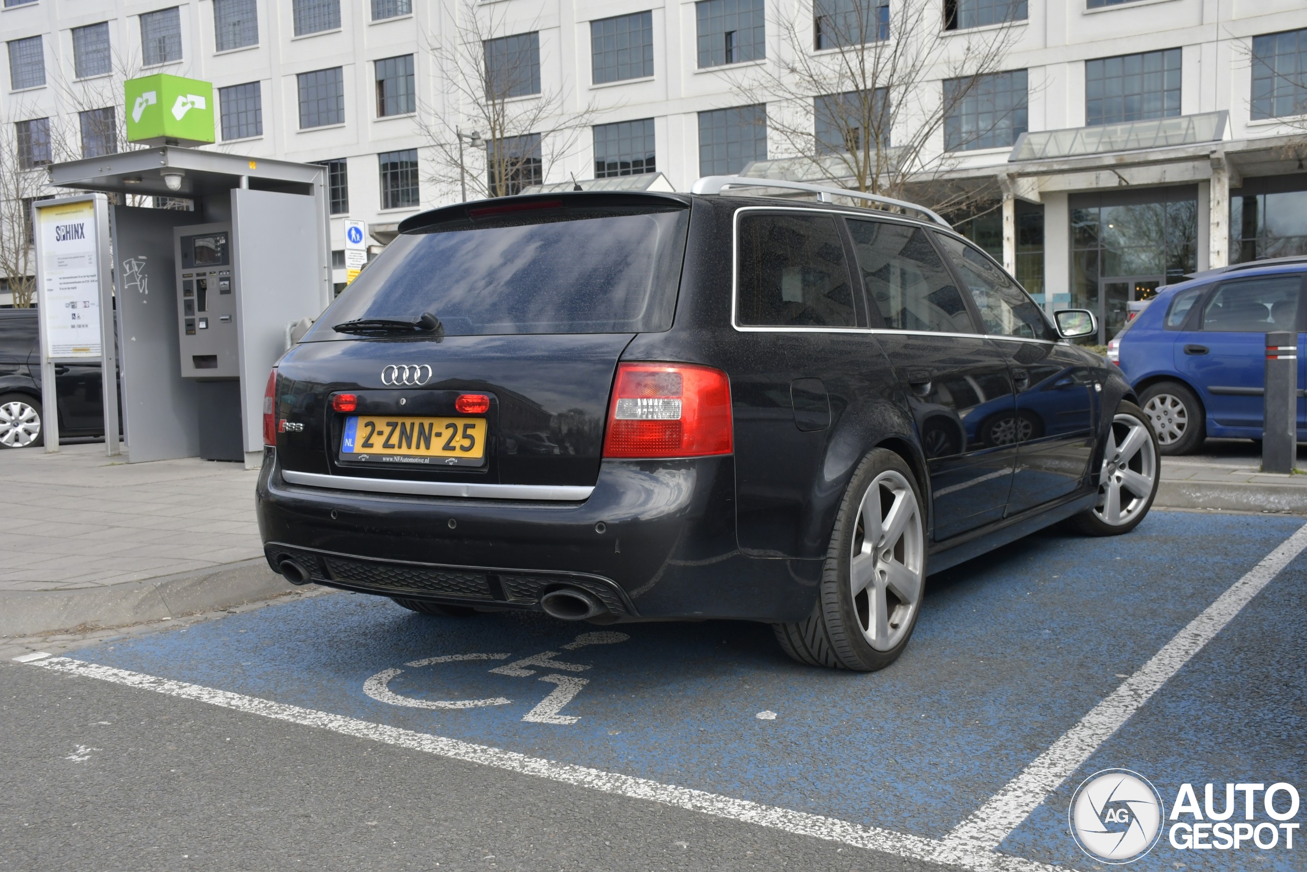 Audi RS6 Avant C5