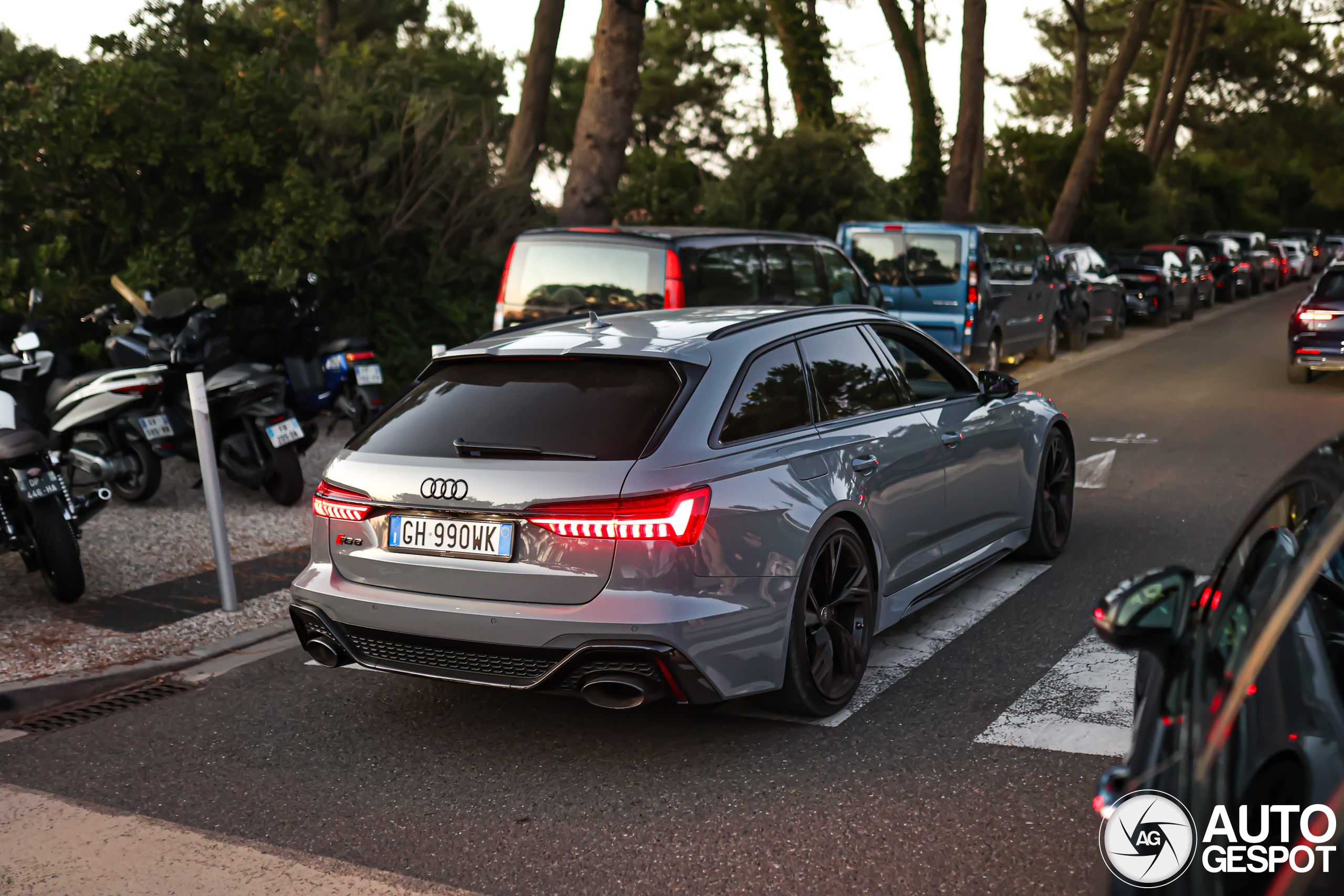 Audi RS6 Avant C8