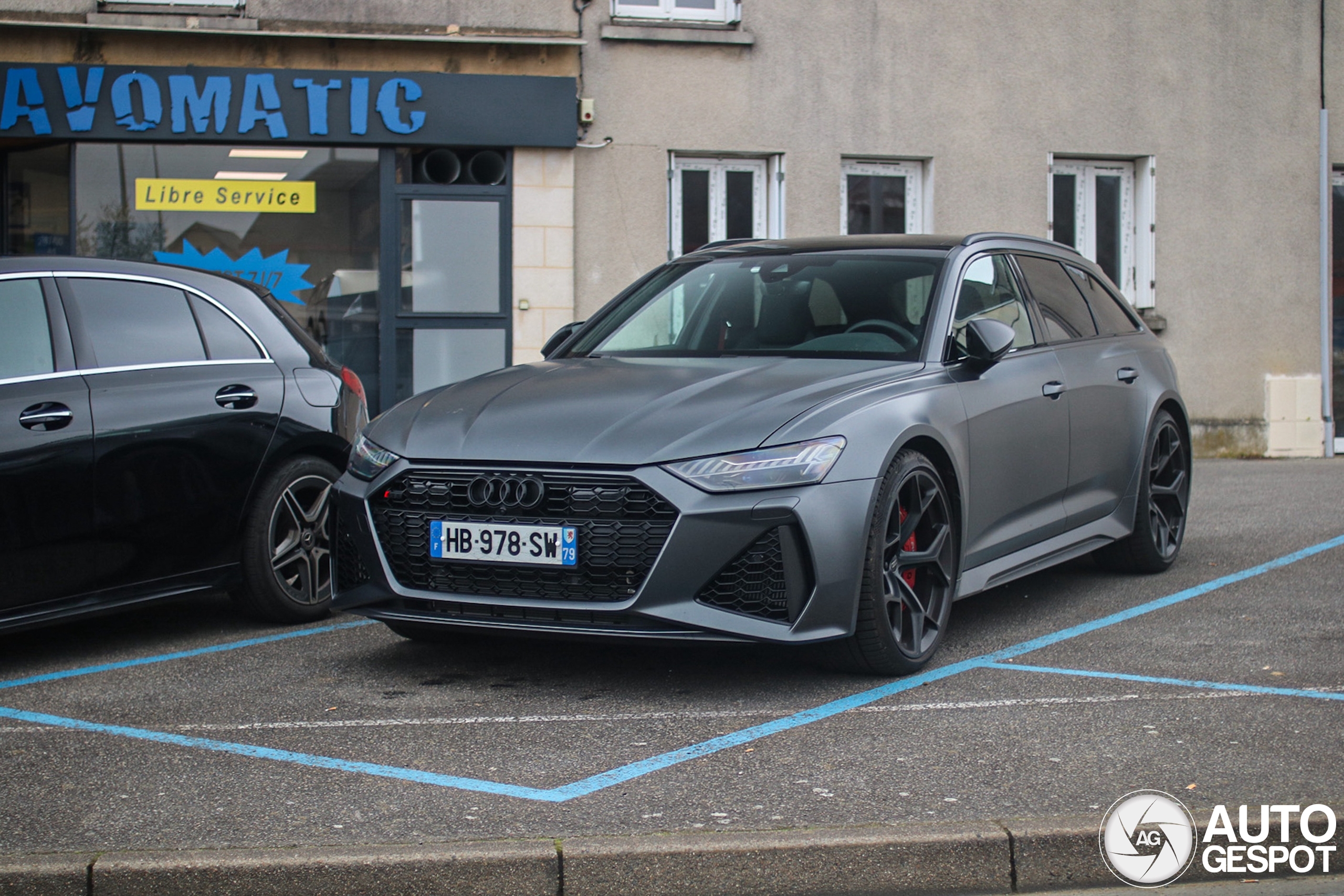 Audi RS6 Avant C8