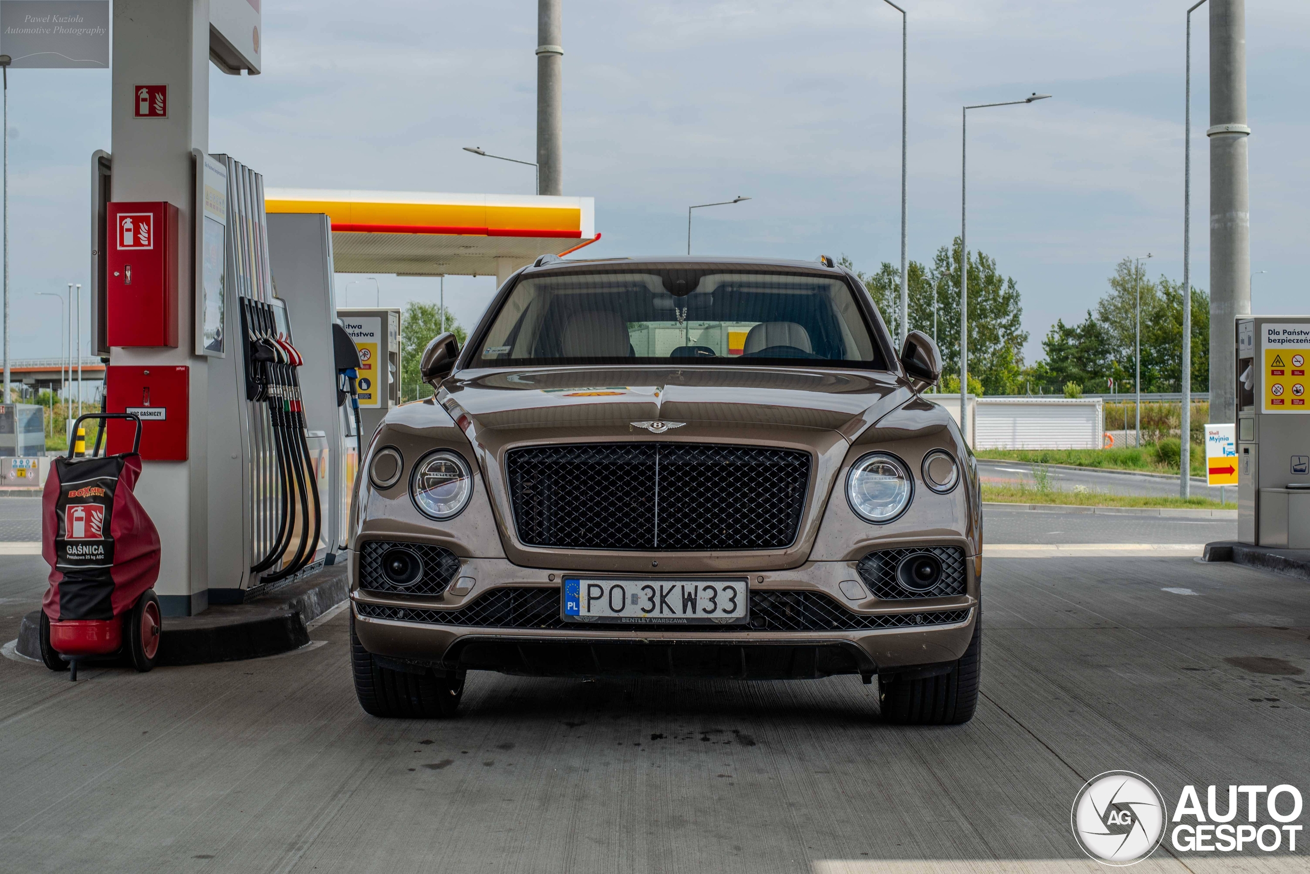 Bentley Bentayga V8