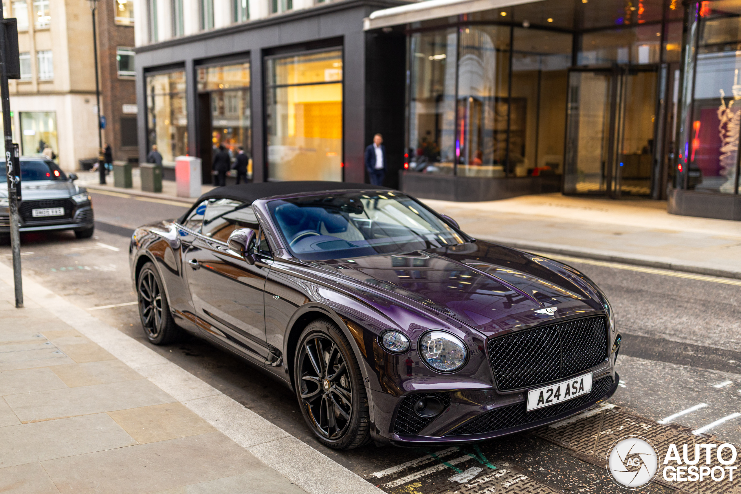 Bentley Continental GTC V8 2020