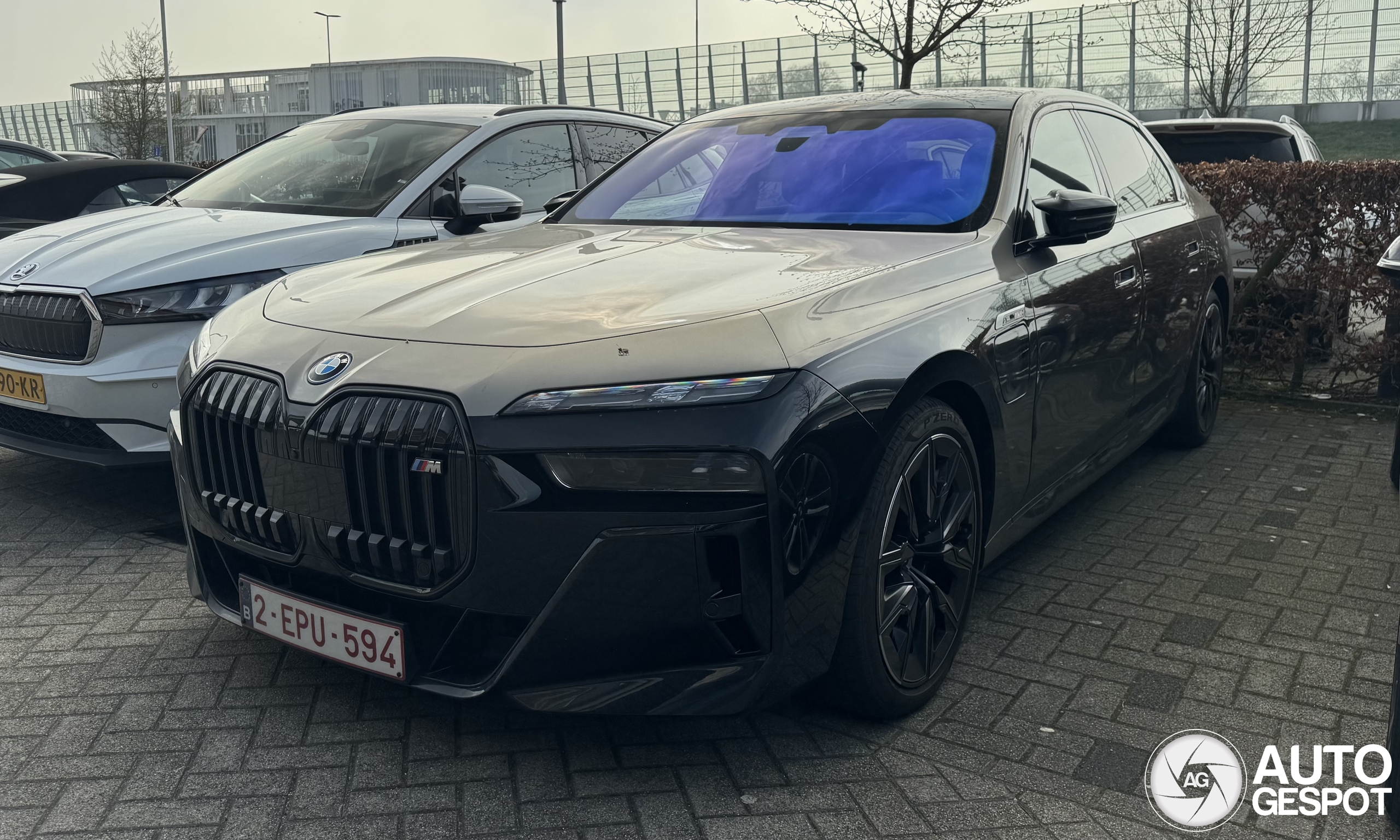BMW M760e xDrive